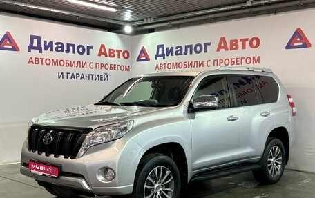 Toyota Land Cruiser Prado 150 рестайлинг 2, 2016 год, 3 600 000 рублей, 1 фотография