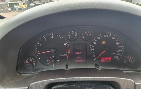 Audi A6, 1998 год, 380 000 рублей, 12 фотография