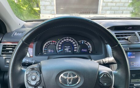 Toyota Camry, 2012 год, 1 700 000 рублей, 16 фотография