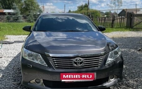 Toyota Camry, 2012 год, 1 700 000 рублей, 8 фотография