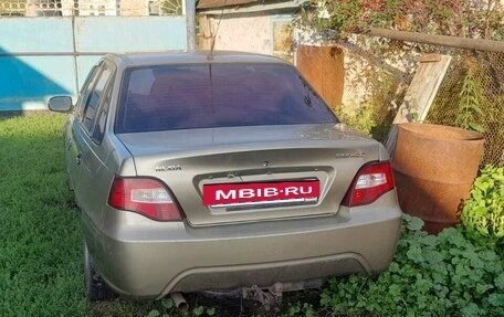 Daewoo Nexia I рестайлинг, 2009 год, 145 000 рублей, 2 фотография