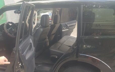 Mitsubishi Pajero IV, 2013 год, 1 800 000 рублей, 6 фотография
