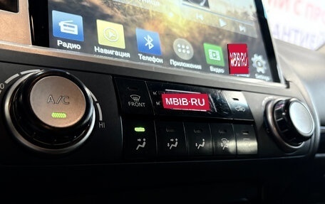Toyota Land Cruiser Prado 150 рестайлинг 2, 2016 год, 3 600 000 рублей, 13 фотография