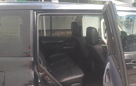 Mitsubishi Pajero IV, 2013 год, 1 800 000 рублей, 9 фотография