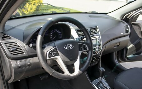 Hyundai Solaris II рестайлинг, 2013 год, 785 000 рублей, 8 фотография