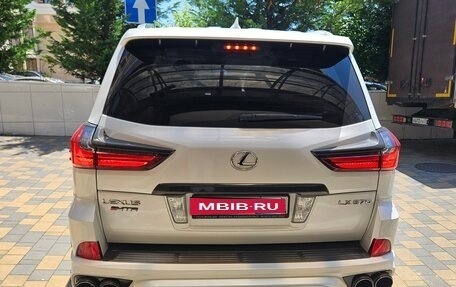 Lexus LX III, 2017 год, 11 500 000 рублей, 1 фотография
