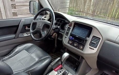 Mitsubishi Pajero III рестайлинг, 2005 год, 700 000 рублей, 1 фотография