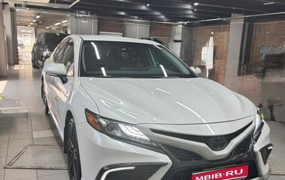 Toyota Camry, 2022 год, 3 800 000 рублей, 1 фотография