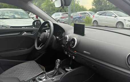 Audi A3, 2018 год, 3 000 000 рублей, 11 фотография