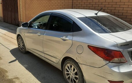 Hyundai Solaris II рестайлинг, 2013 год, 570 000 рублей, 5 фотография