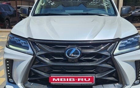 Lexus LX III, 2017 год, 11 500 000 рублей, 3 фотография