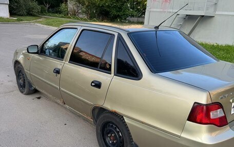 Daewoo Nexia I рестайлинг, 2009 год, 150 000 рублей, 4 фотография