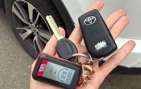 Toyota RAV4, 2016 год, 2 200 000 рублей, 8 фотография