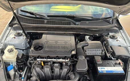 KIA Optima III, 2011 год, 785 000 рублей, 15 фотография