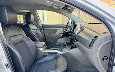 KIA Sportage III, 2011 год, 1 250 000 рублей, 28 фотография
