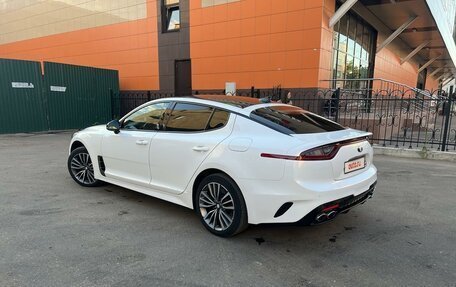 KIA Stinger I, 2019 год, 3 100 000 рублей, 2 фотография