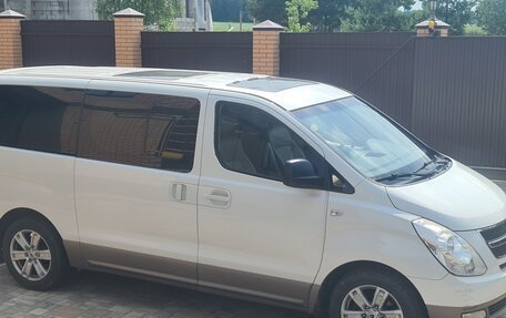 Hyundai Grand Starex Grand Starex I рестайлинг 2, 2011 год, 1 350 000 рублей, 5 фотография