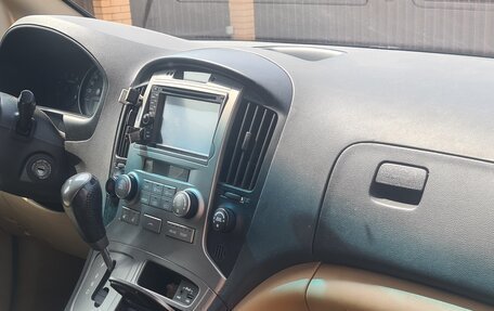 Hyundai Grand Starex Grand Starex I рестайлинг 2, 2011 год, 1 350 000 рублей, 12 фотография