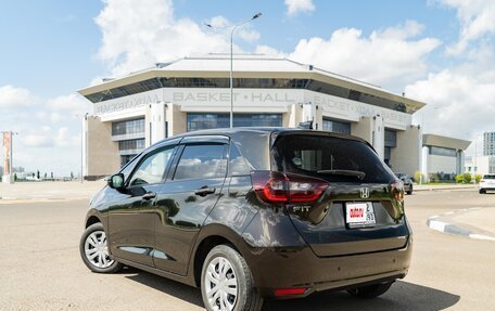 Honda Fit, 2020 год, 1 550 000 рублей, 6 фотография