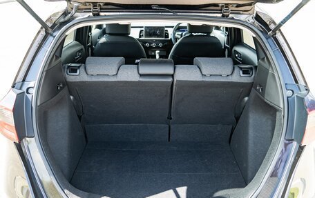Honda Fit, 2020 год, 1 550 000 рублей, 12 фотография