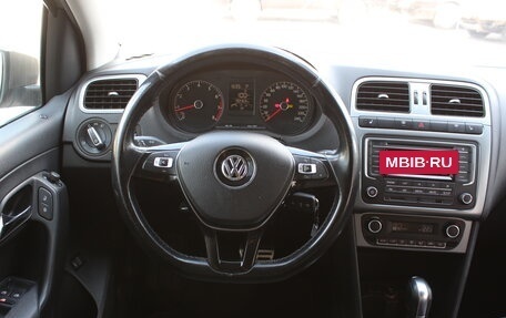 Volkswagen Polo VI (EU Market), 2016 год, 837 000 рублей, 15 фотография