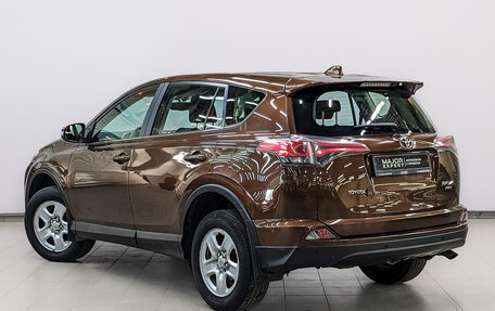 Toyota RAV4, 2017 год, 2 155 000 рублей, 7 фотография