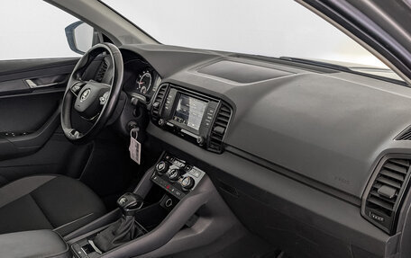 Skoda Karoq I, 2020 год, 1 825 000 рублей, 13 фотография