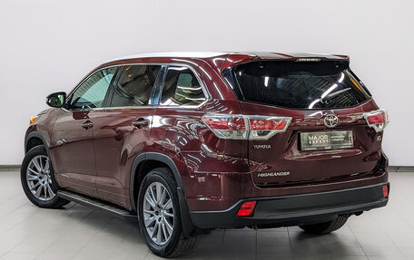 Toyota Highlander III, 2014 год, 2 600 000 рублей, 7 фотография