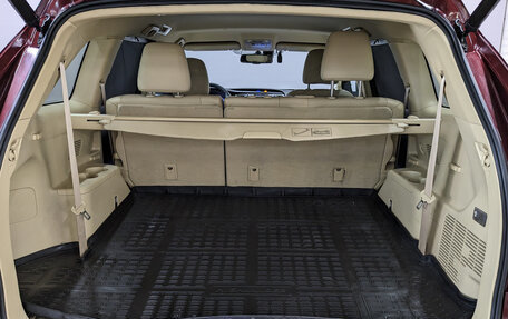 Toyota Highlander III, 2014 год, 2 600 000 рублей, 10 фотография