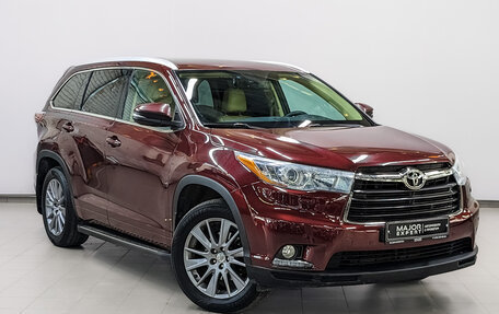 Toyota Highlander III, 2014 год, 2 600 000 рублей, 3 фотография