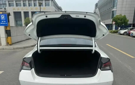 Hyundai Elantra, 2022 год, 1 302 000 рублей, 10 фотография