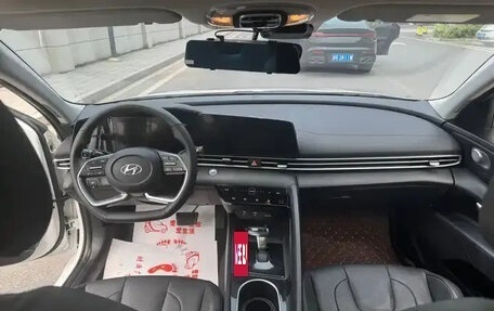 Hyundai Elantra, 2022 год, 1 302 000 рублей, 13 фотография