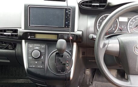 Toyota Wish II, 2010 год, 1 150 000 рублей, 9 фотография