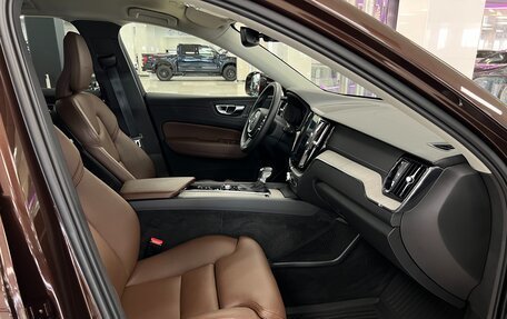 Volvo XC60 II, 2019 год, 3 990 000 рублей, 18 фотография