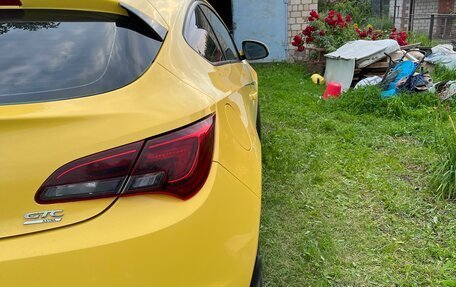 Opel Astra J, 2011 год, 800 000 рублей, 3 фотография