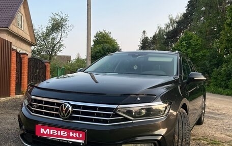 Volkswagen Passat B8 рестайлинг, 2021 год, 3 099 000 рублей, 10 фотография