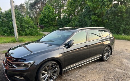 Volkswagen Passat B8 рестайлинг, 2021 год, 3 099 000 рублей, 22 фотография