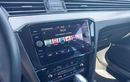 Volkswagen Passat B8 рестайлинг, 2021 год, 3 099 000 рублей, 27 фотография