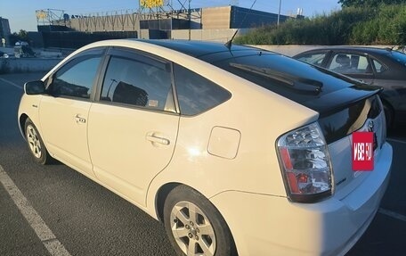 Toyota Prius, 2009 год, 800 000 рублей, 8 фотография