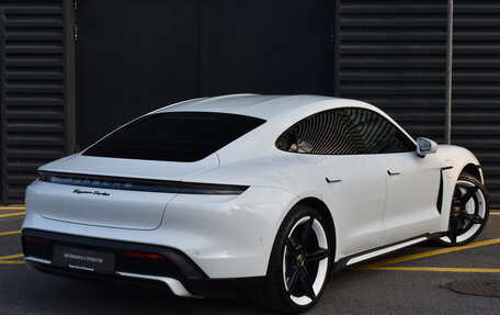 Porsche Taycan I, 2020 год, 10 500 000 рублей, 3 фотография
