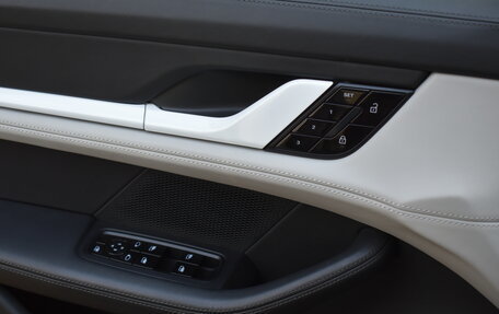 Porsche Taycan I, 2020 год, 10 500 000 рублей, 25 фотография