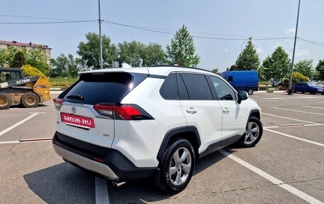 Toyota RAV4, 2020 год, 3 350 000 рублей, 7 фотография