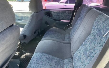 Chevrolet Niva I рестайлинг, 2004 год, 380 000 рублей, 8 фотография