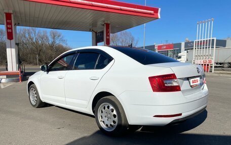 Skoda Octavia, 2020 год, 1 000 000 рублей, 2 фотография