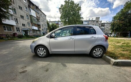 Toyota Vitz, 2009 год, 665 000 рублей, 3 фотография