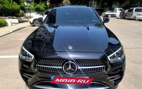 Mercedes-Benz E-Класс, 2022 год, 4 250 000 рублей, 4 фотография