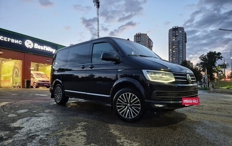 Volkswagen Caravelle T6 рестайлинг, 2017 год, 3 200 000 рублей, 11 фотография
