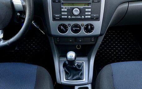 Ford Focus II рестайлинг, 2006 год, 399 000 рублей, 14 фотография