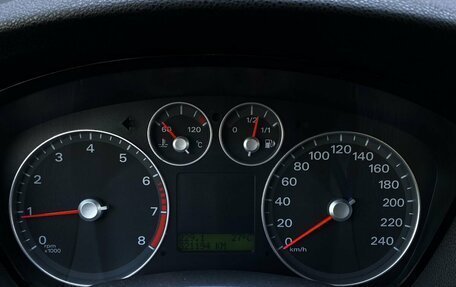 Ford Focus II рестайлинг, 2006 год, 399 000 рублей, 20 фотография
