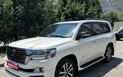 Toyota Land Cruiser 200, 2017 год, 6 790 000 рублей, 1 фотография